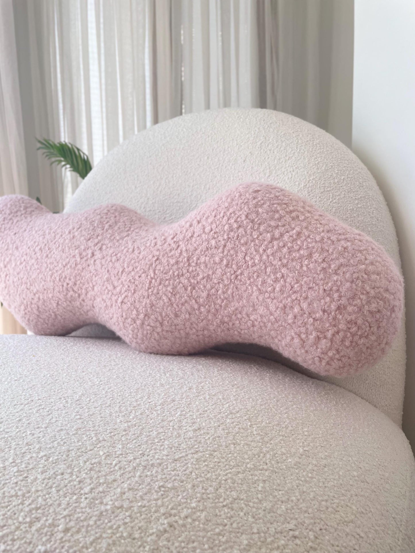 Powder Pink Wavy Boucle Pillow: Modern Accent Cushion