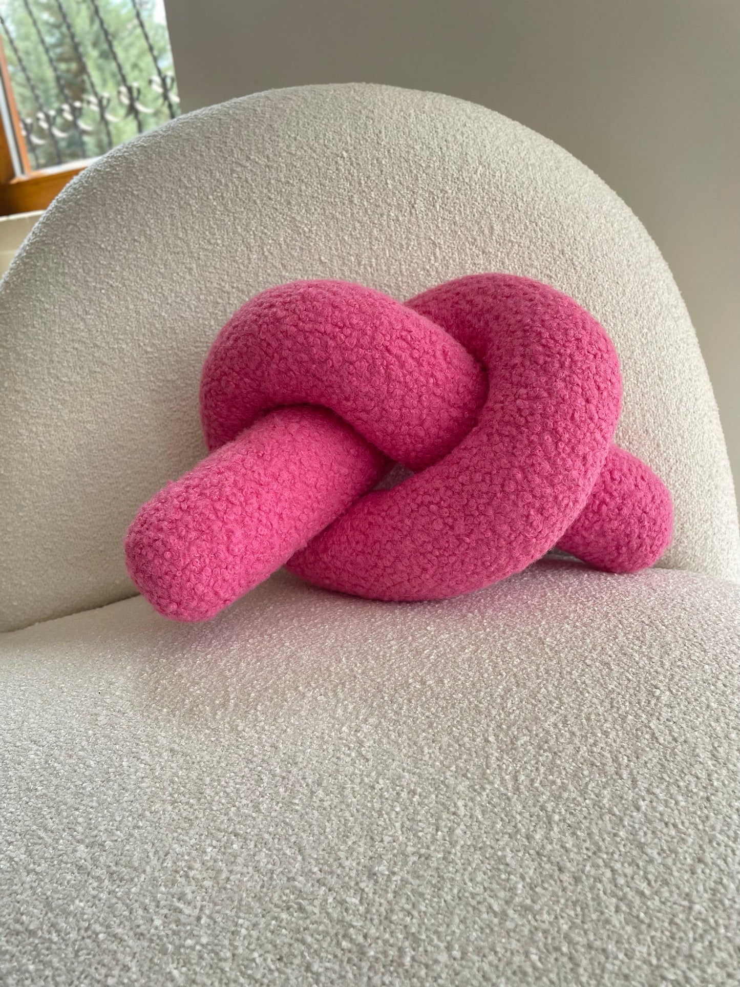 Pink Boucle Knot Pillow: Chunky Teddy Love Chain Cushion