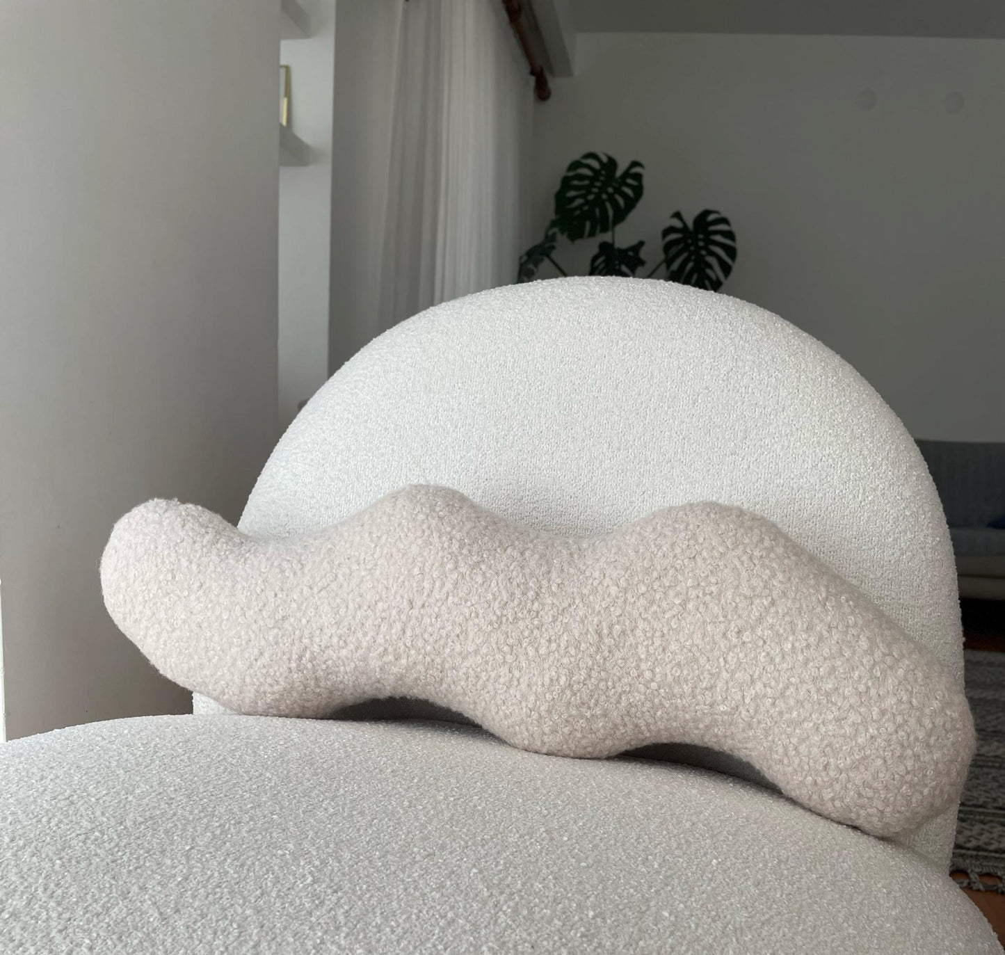Wavy Boucle Pillow: Modern Accent Cushion