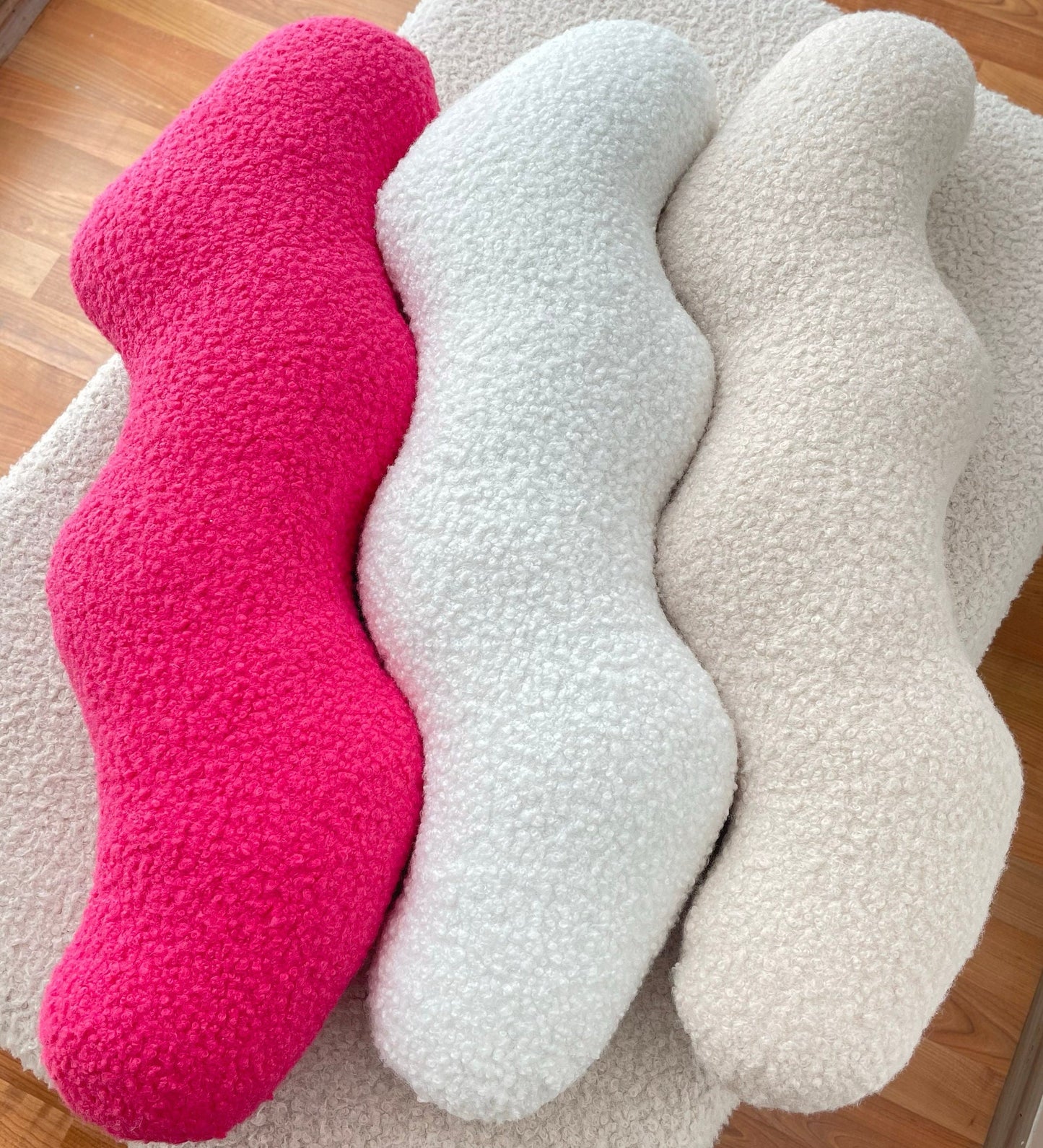 Pink Wavy Boucle Pillow: Modern Home Accent Cushion