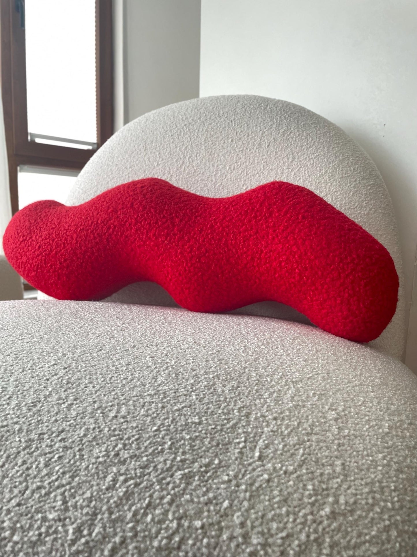 Red Boucle Wavy Pillow: Modern Accent Cushion