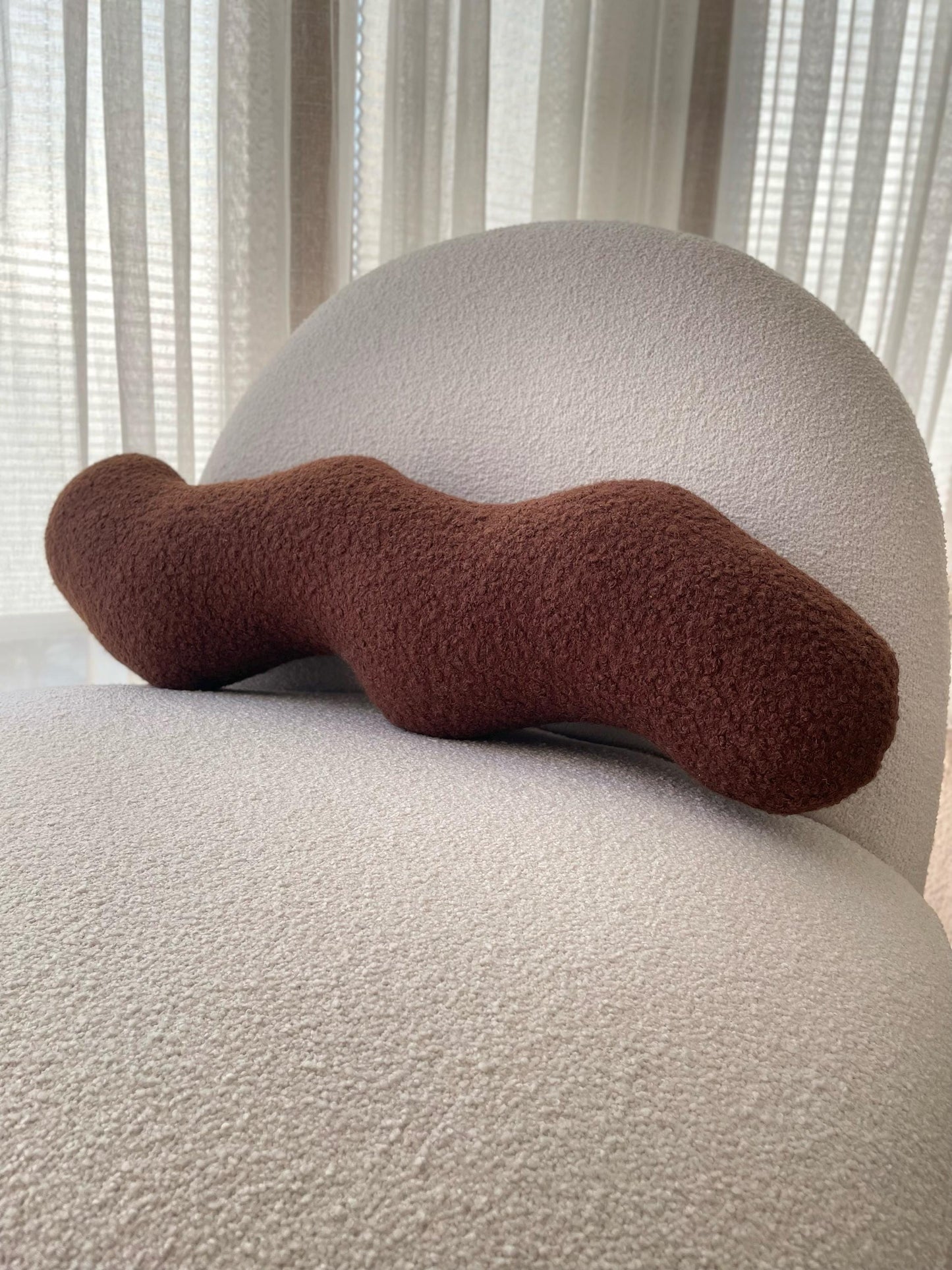 Brown Wavy Boucle Pillow: Modern Accent Cushion