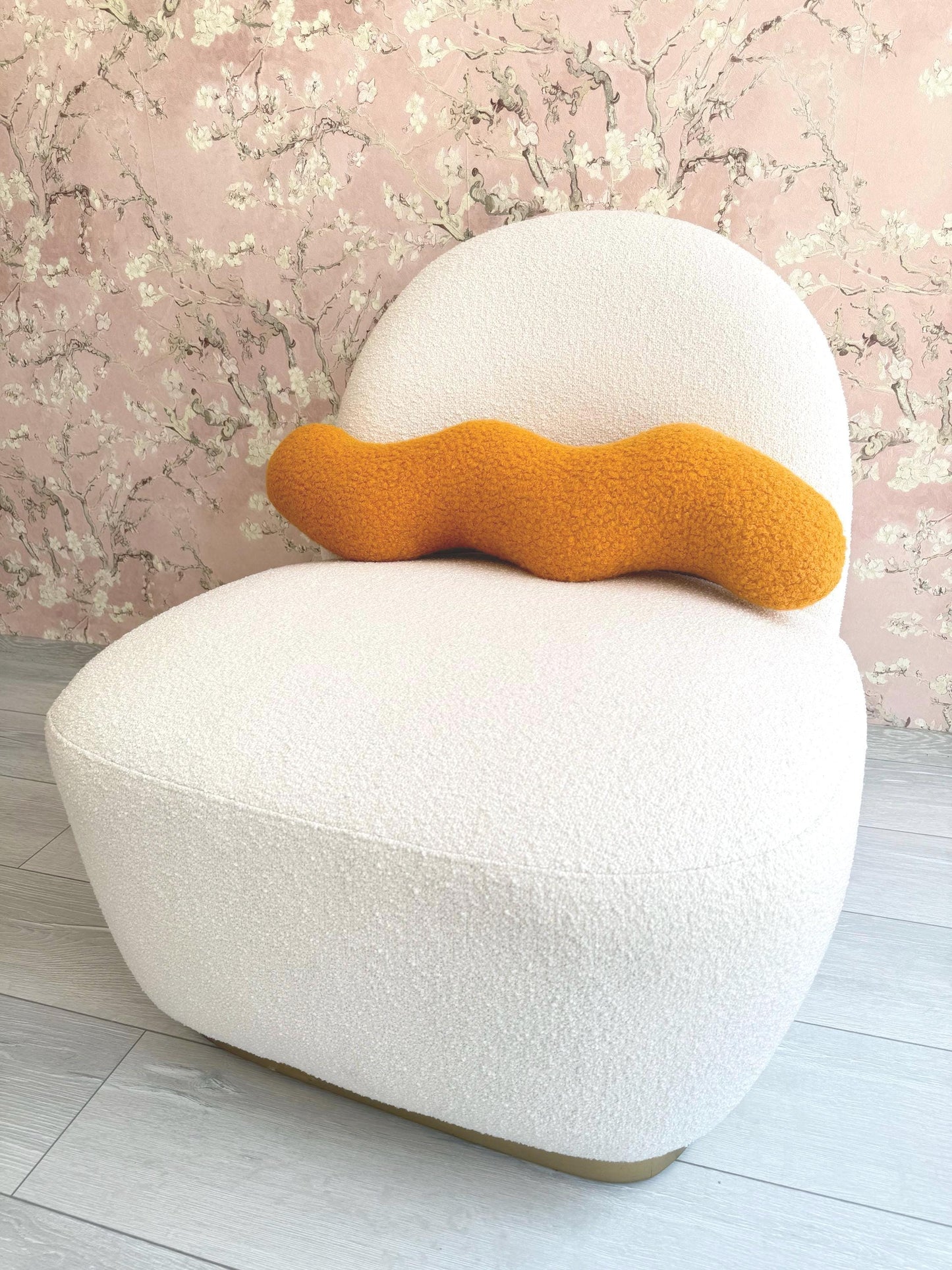 Mustard Wavy Boucle Pillow: Modern Accent Cushion
