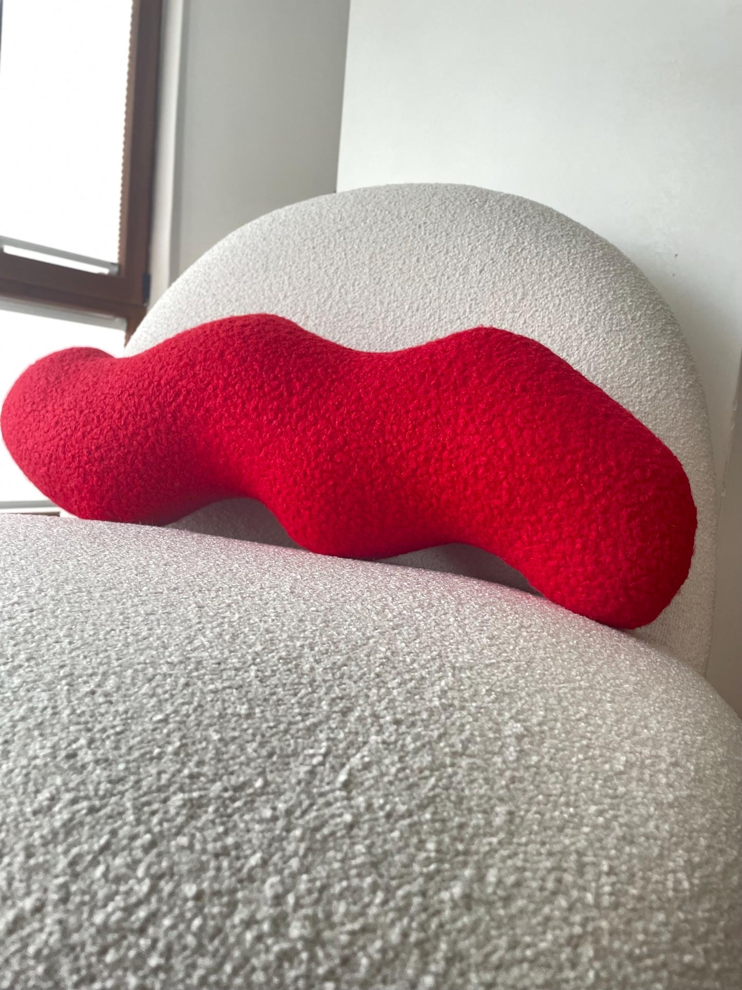 Red Boucle Wavy Pillow: Modern Accent Cushion