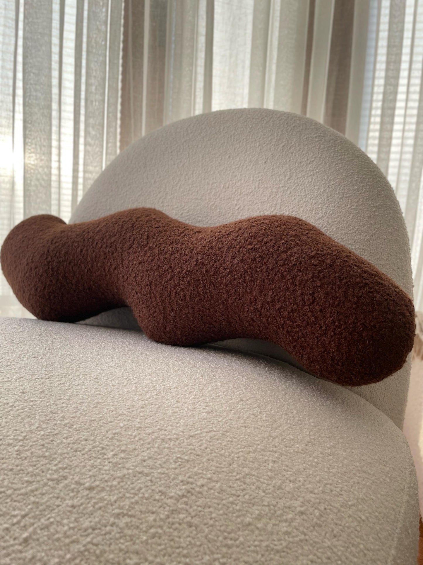Brown Wavy Boucle Pillow: Modern Accent Cushion