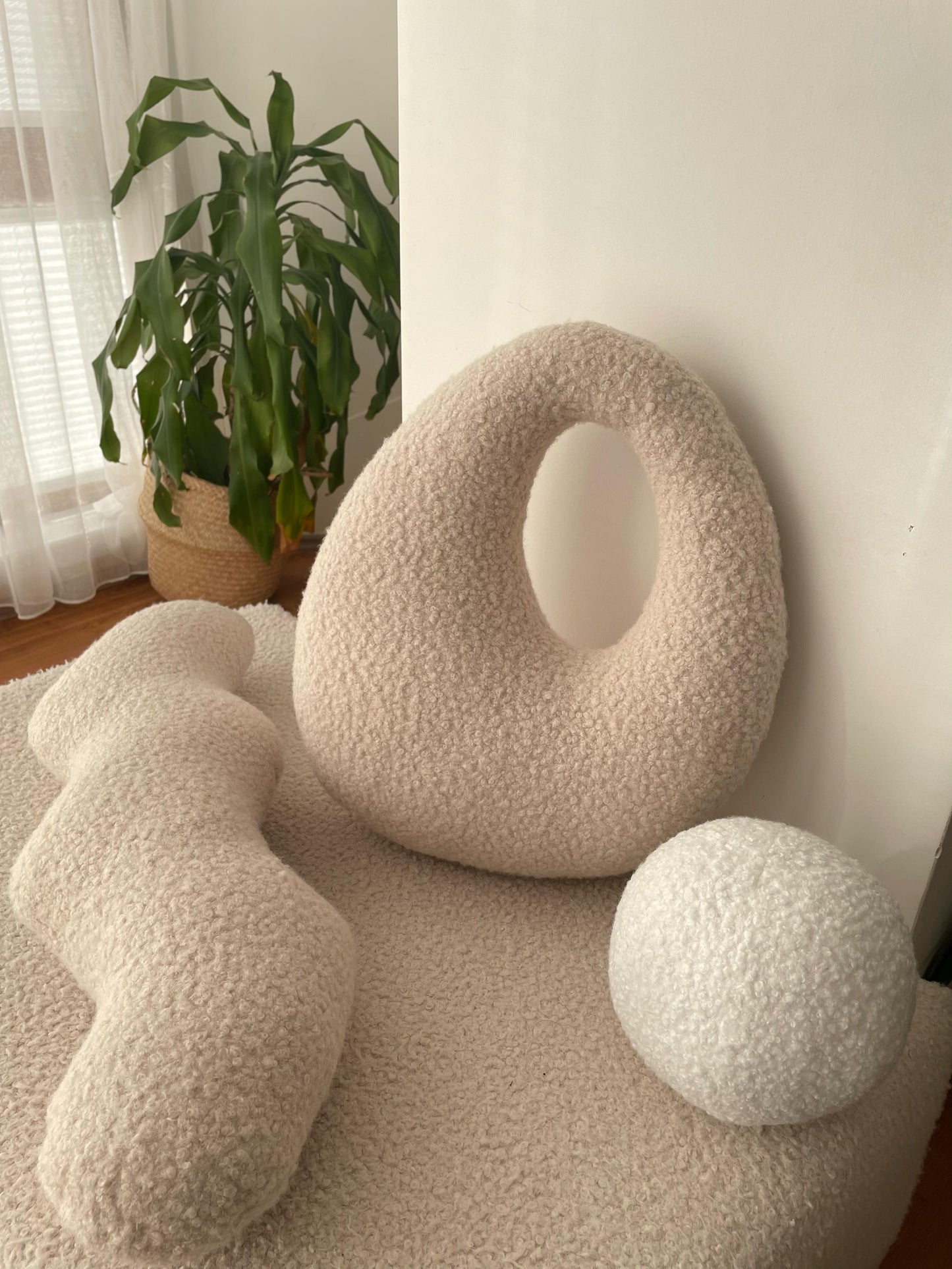 Amorphous Boucle pillow | Asymmetrical Design | Neutral Earthy Tones