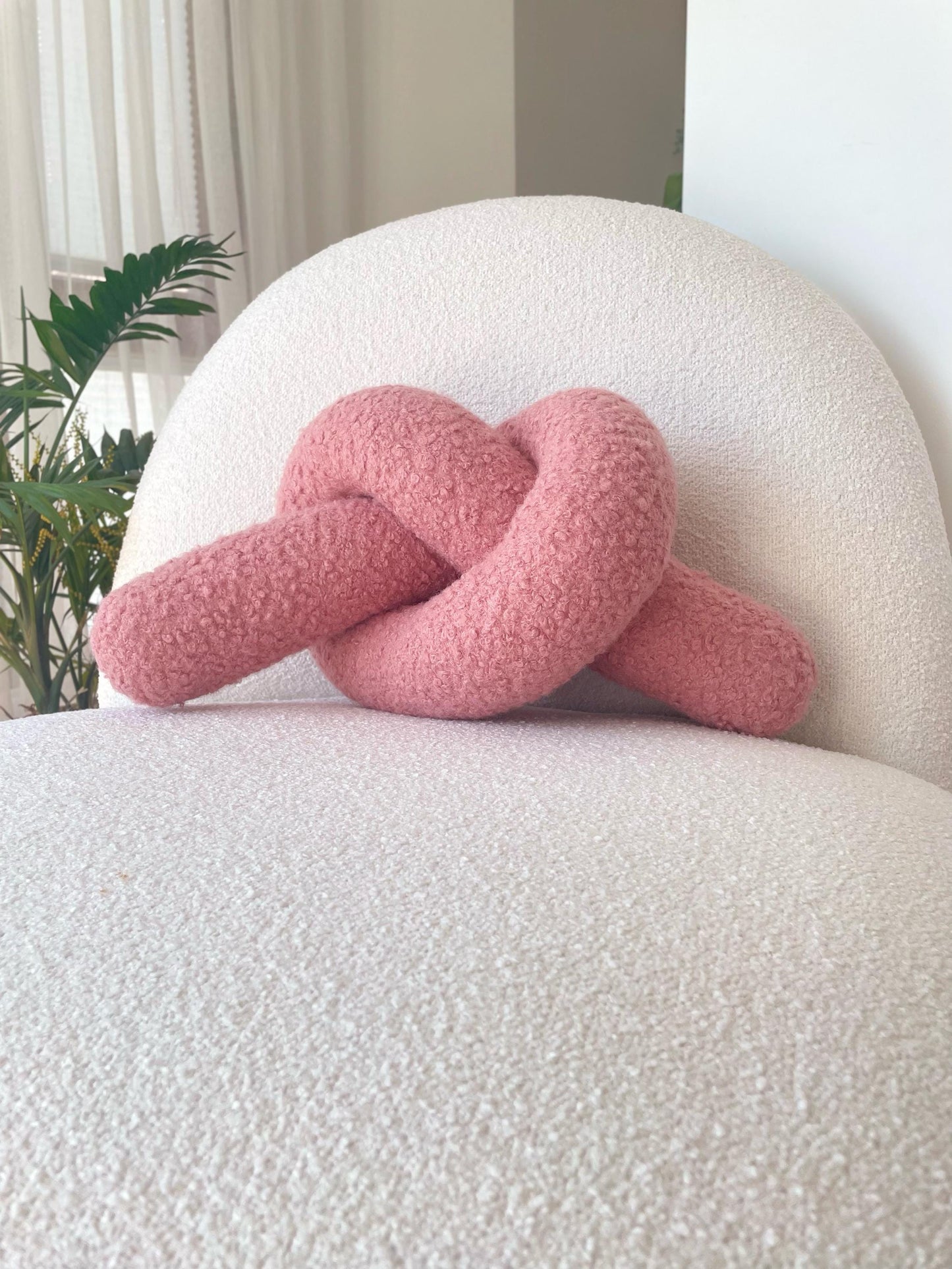 Ashy Pink Boucle Knot Pillow – Soft Sculptural Cushion for Modern & Cozy Home Decor
