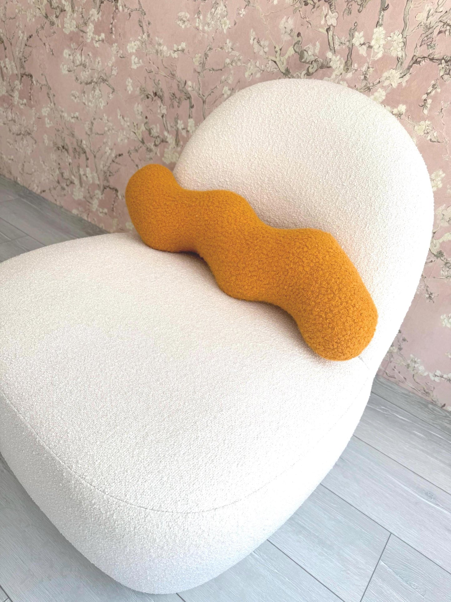 Mustard Wavy Boucle Pillow: Modern Accent Cushion