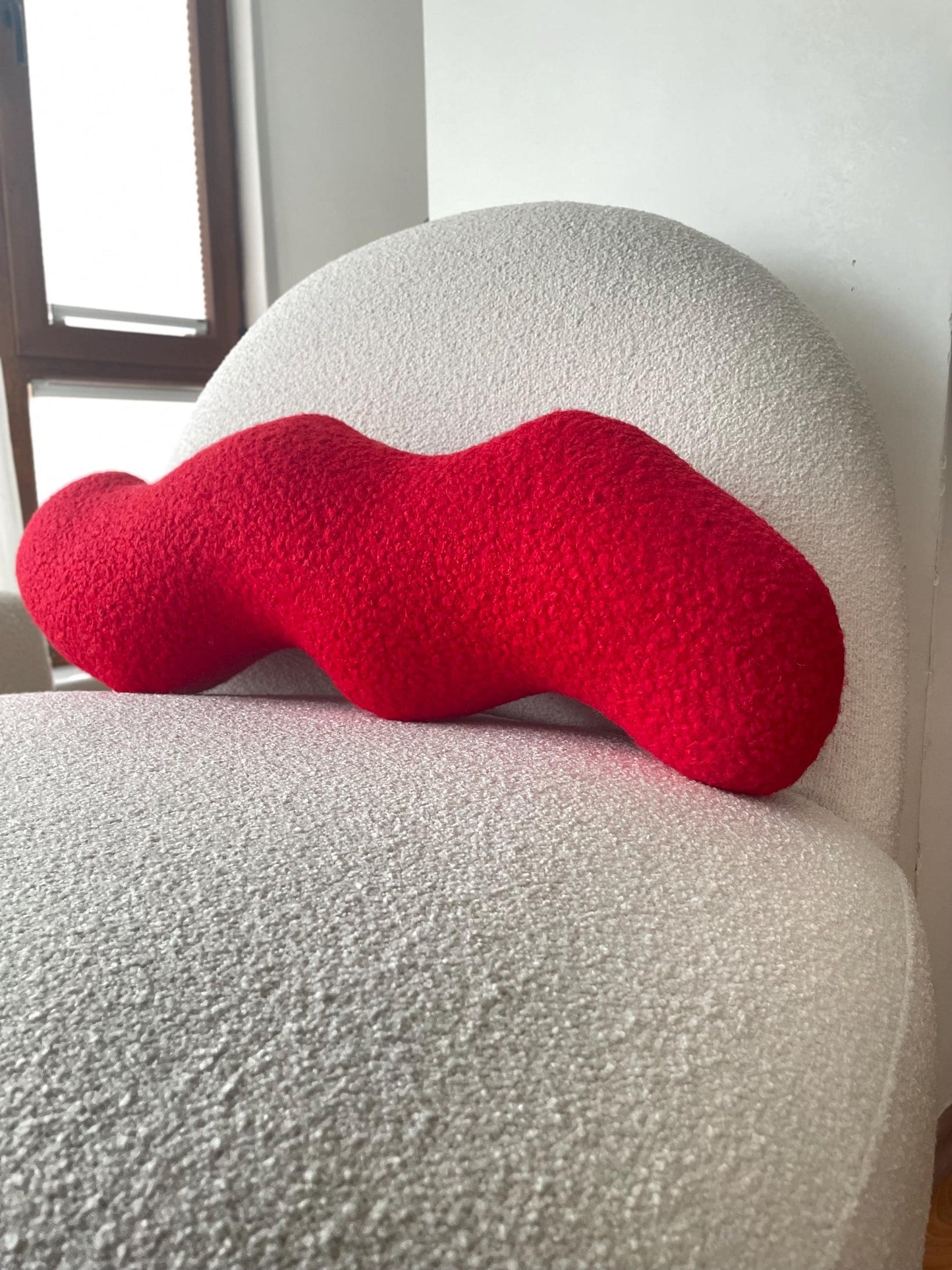 Red Boucle Wavy Pillow: Modern Accent Cushion